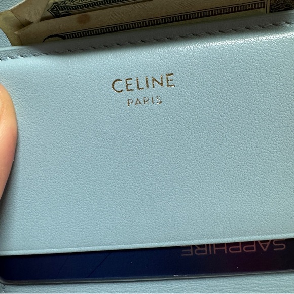 COMPACT WALLET WITH COIN TRIOMPHE IN SHINY CALFSKIN
PALE BLUE. - Picture 4 of 11